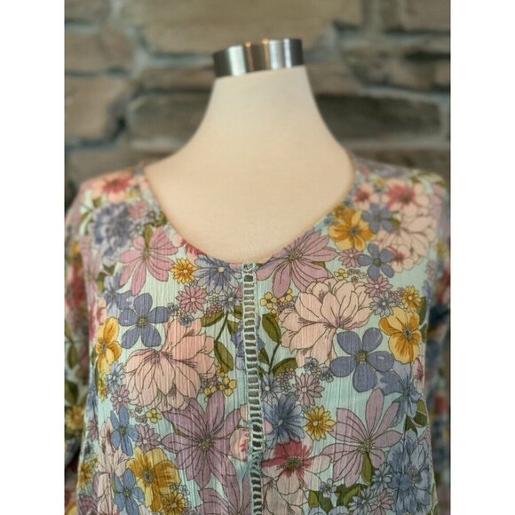 Sweetwater Wrightsville Beach Floral Peasant Blouse Women’s Sz M Boho Lace Trim - Picture 2 of 13